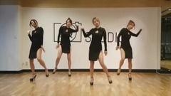 成人舞蹈日常视频