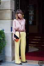 成人演讲衣服怎么穿视频