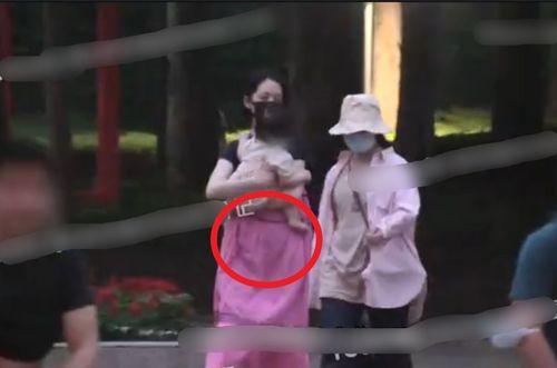 成人压腿痛苦视频压肚子