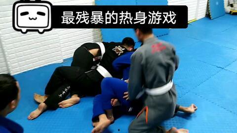 成人简单热身游戏视频,跟随成人热身游戏视频开启健康生活之旅  第2张